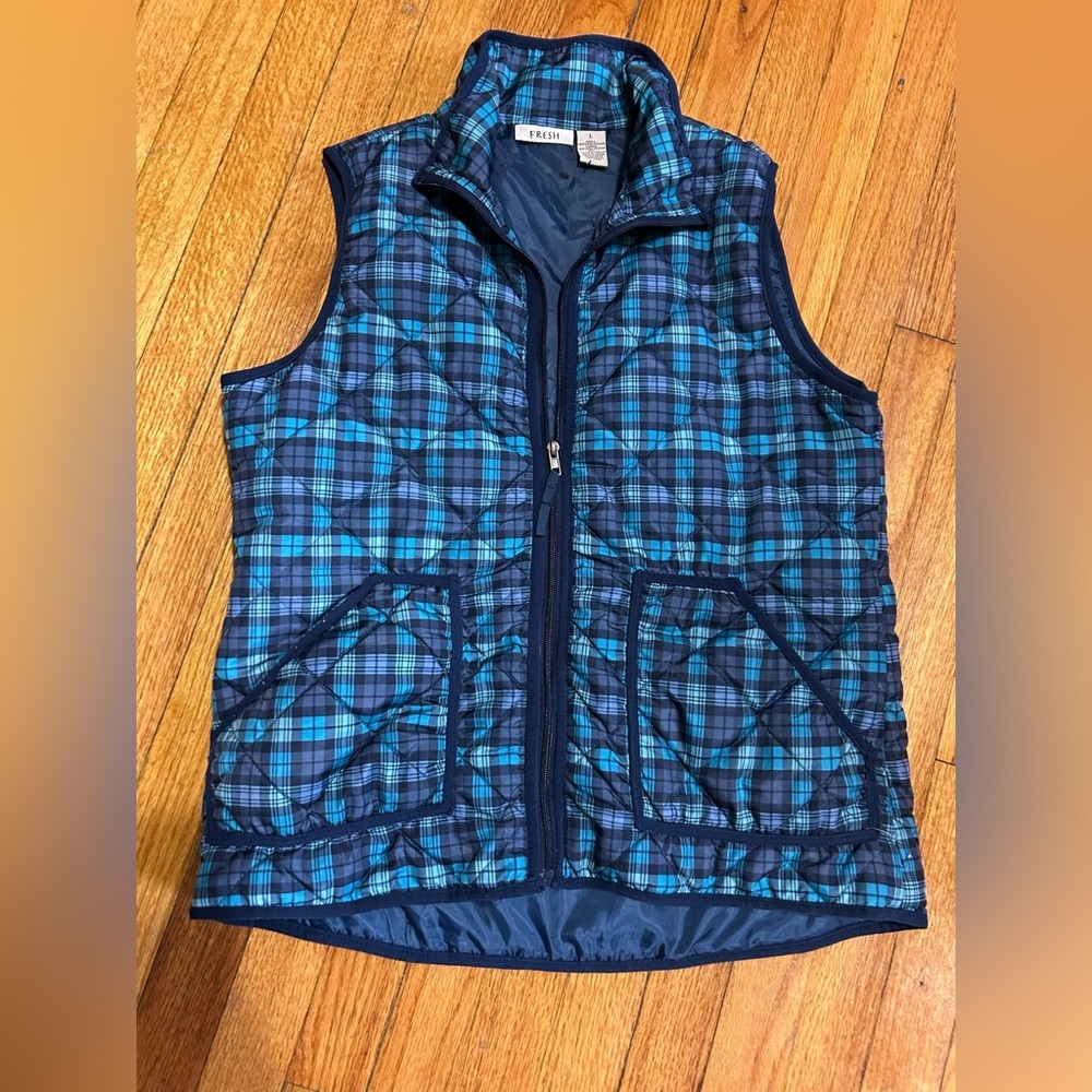 Fresh Plaid‎ Zip Up Quilted Vest Sz L Hiking Outdoor Pockets Lightweight